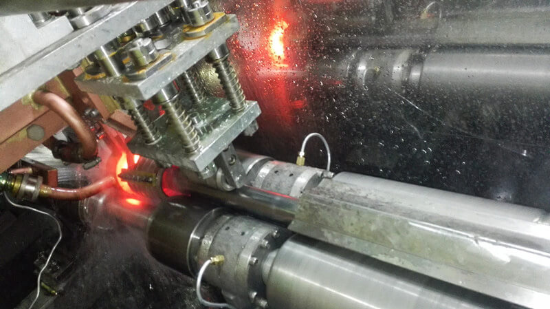 Collision-proof beam pipe heat treatment line